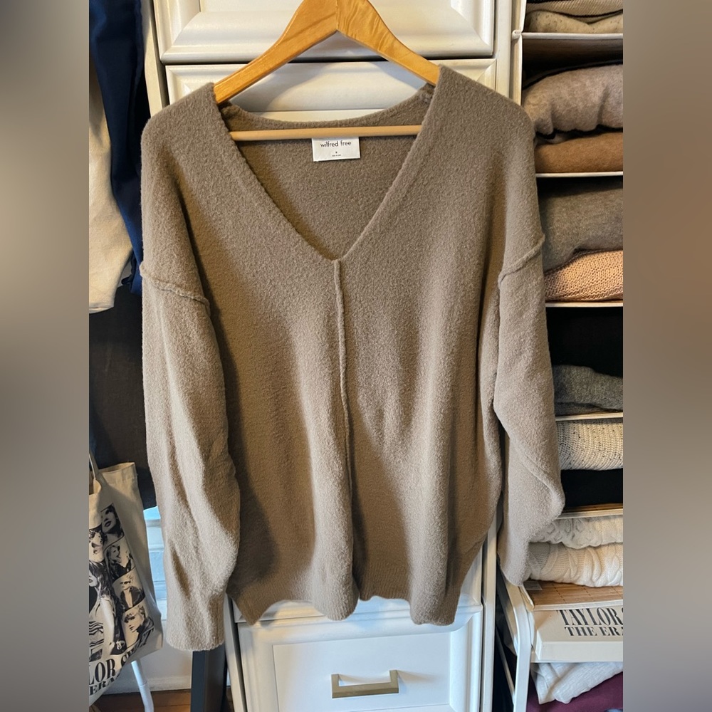 Wilfred Aritzia Sweater, NWOT